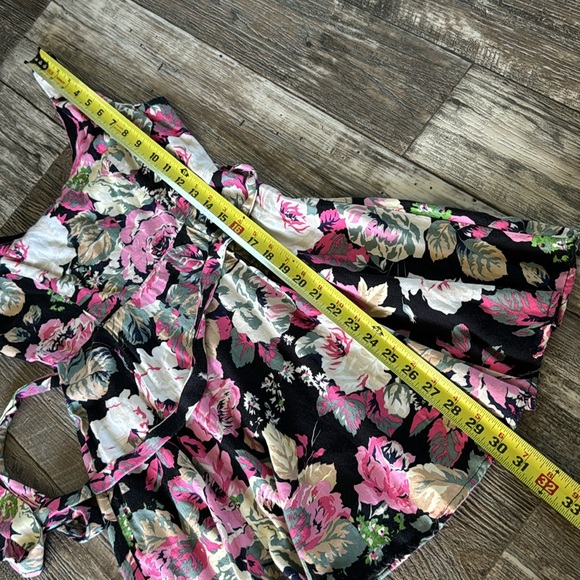 🌟FOREVER 21 WOMEN🌟 BEAUTIFUL 🌟FLORAL DRESS, SIZE SMALL - Picture 11 of 13